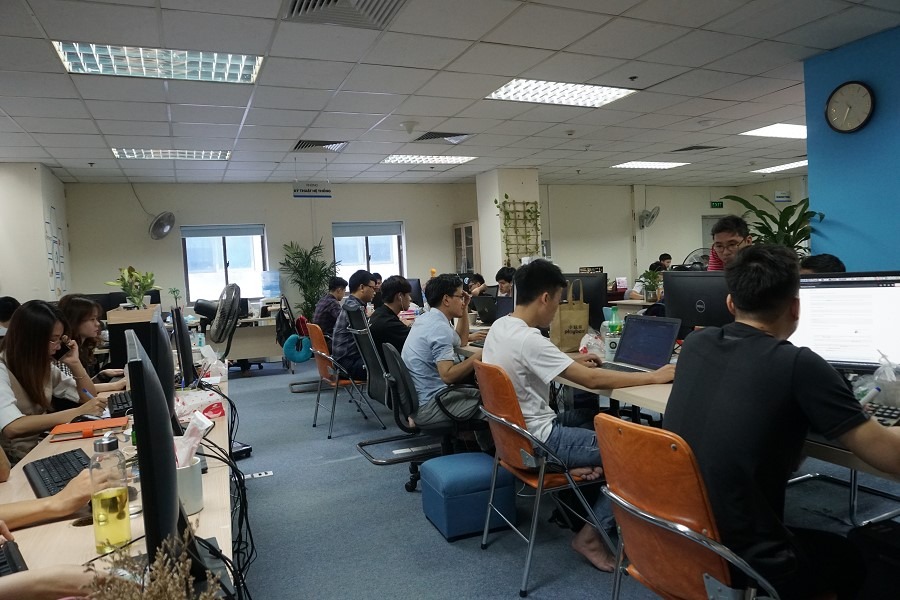 Cho thuê văn phòng tại Cầu Giấy, 255m2, phố Duy Tân - Chuyển nhượng toàn bộ văn phòng